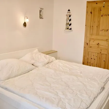 Gemuetlicher Gartenbungalow *